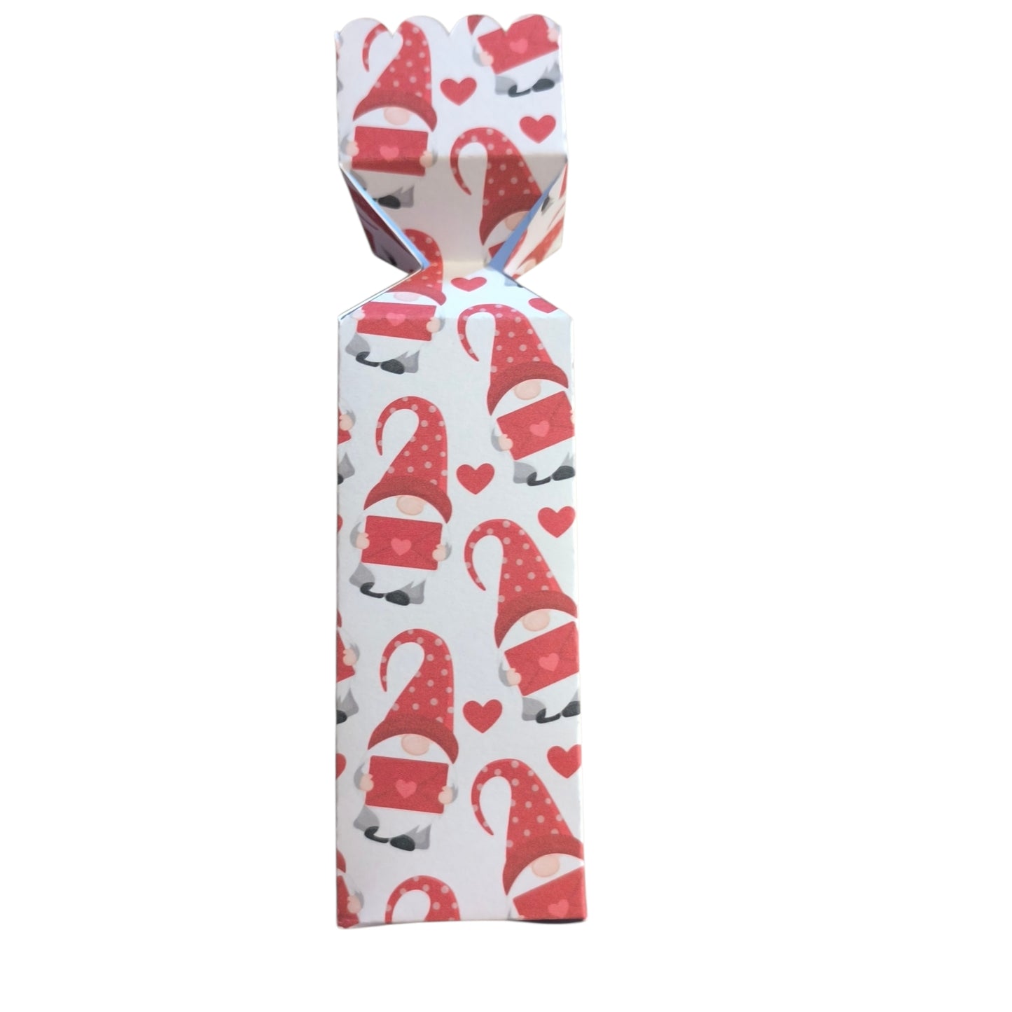 Valentine crackers with wax hearts